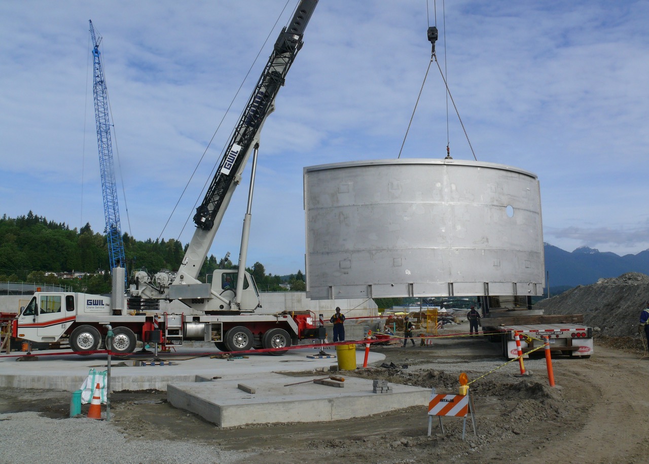 Field-erected storage tanks